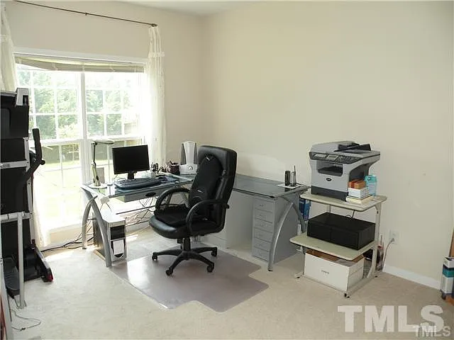 5413 Glorietta Cir — Photo 10