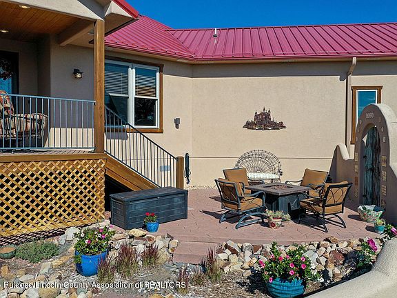 5th image of 144 San Mateo Dr