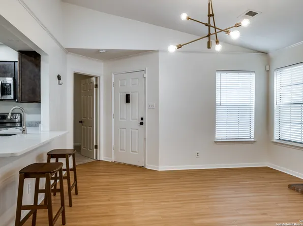 11610 vance jackson #632, San Antonio, TX 78230
