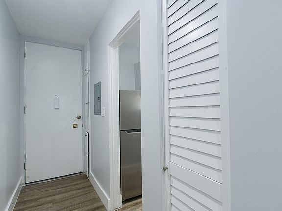 3rd image of 1636 N Fuller Ave APT 1C