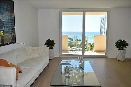 1865 S Ocean Dr #14N Photo 1