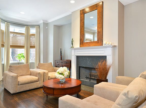 3rd image of 2642 N Paulina St