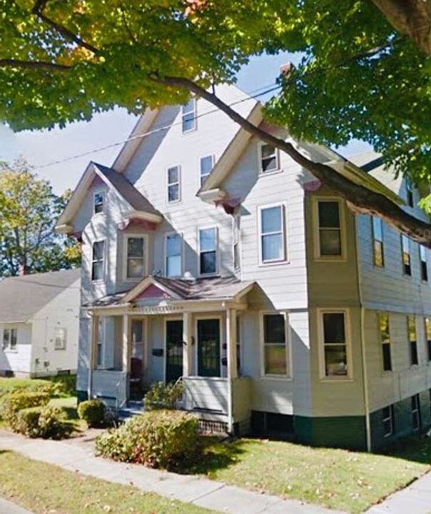 20 Henshaw St 2R, Chicopee, MA 01020 Zillow