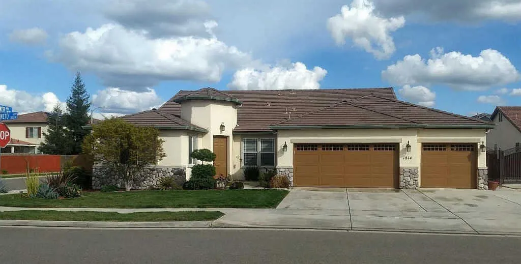 1814 Marroneto Cir photo 1