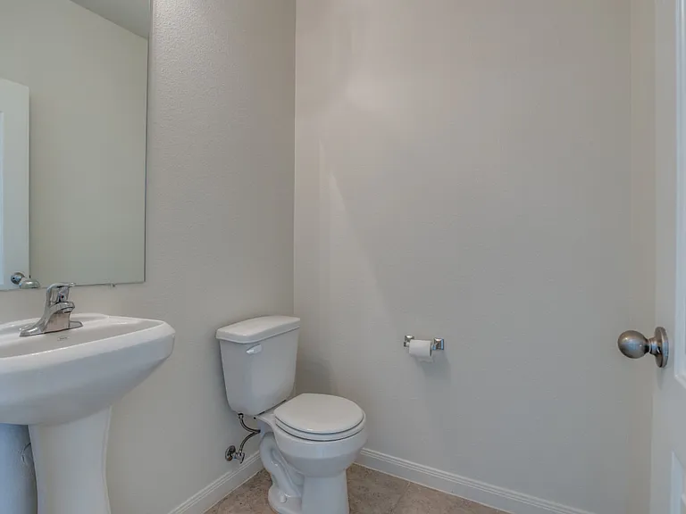 1622 White Mountain Way — Photo 20