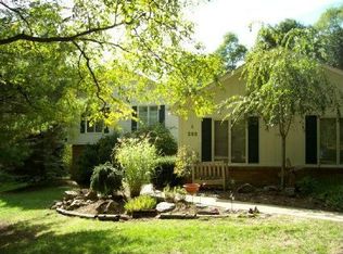 265 Cantley St, Leonard, MI 48367