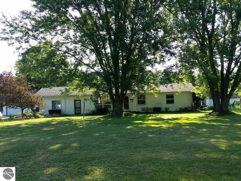 1st image of 8079 Streamwood Dr