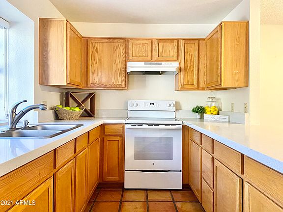 3rd image of 4901 E Kelton Ln Unit 1053