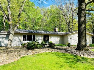 13011 Falling Water Rd, Strongsville, OH 44136