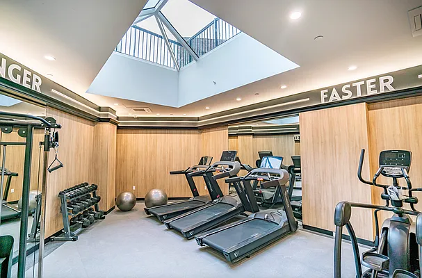 Rented by Highline Residential | media 11