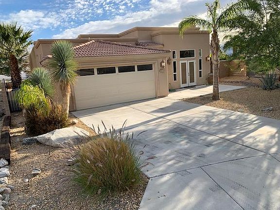 2nd image of 64975 Leonard Ct