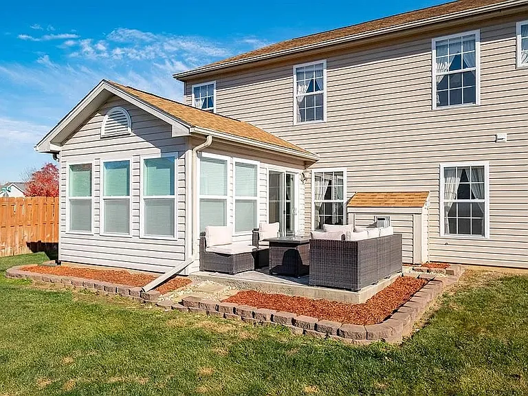 3024 Rolling Hill Dr — Photo 24