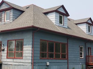 1710 Carver Ave, Duluth, MN 55803