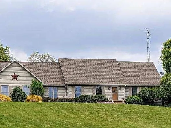 13901 Shaw Mill Rd, Norwalk, OH 44857