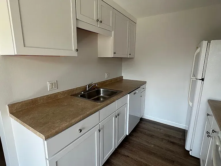 208 Watertree Dr #208 — Photo 8