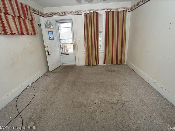 5th image of 1418 Hanford Ave