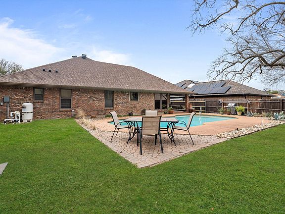 3rd image of 3636 Rolling Meadows Dr