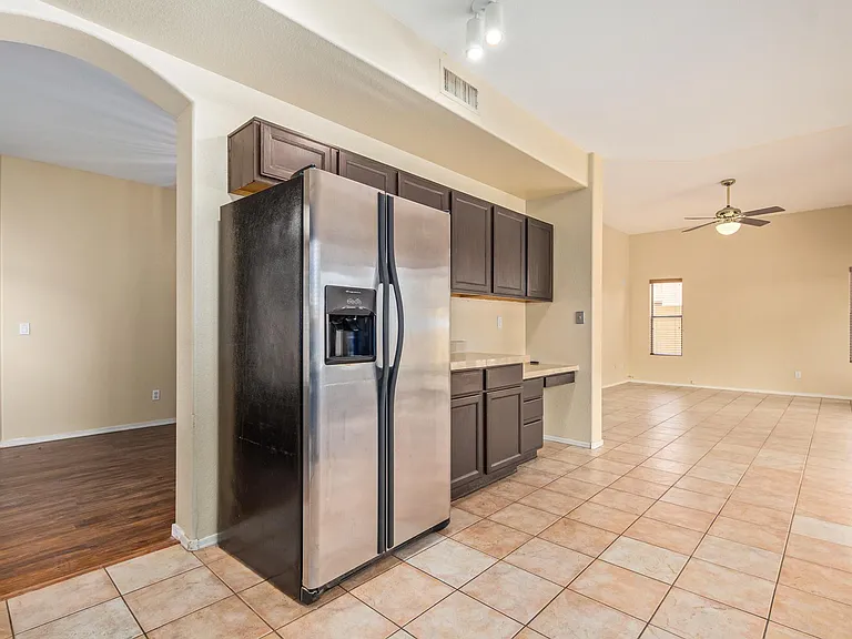 25845 N 47th Pl — Photo 8