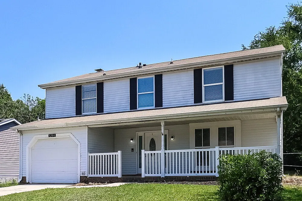 3 bed, 2.0 bath, 1776 sqft, $1,970 — Photo 4