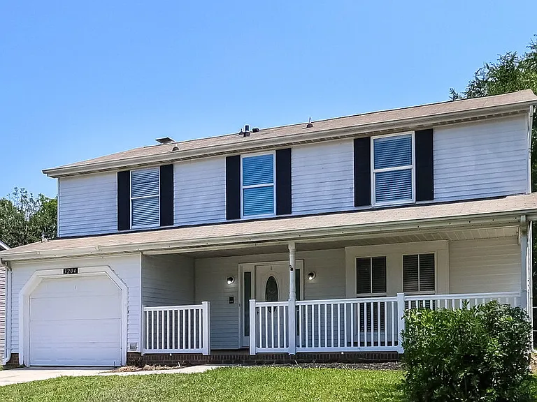 3204 Old House Cir — Photo 4