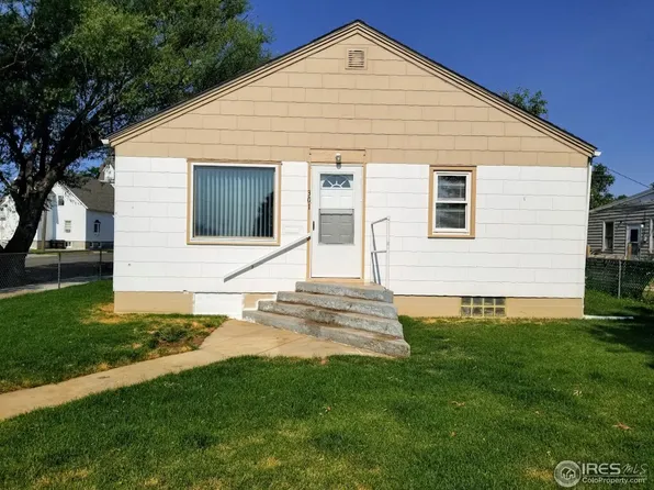 301 Birch Ave, Akron, CO 80720