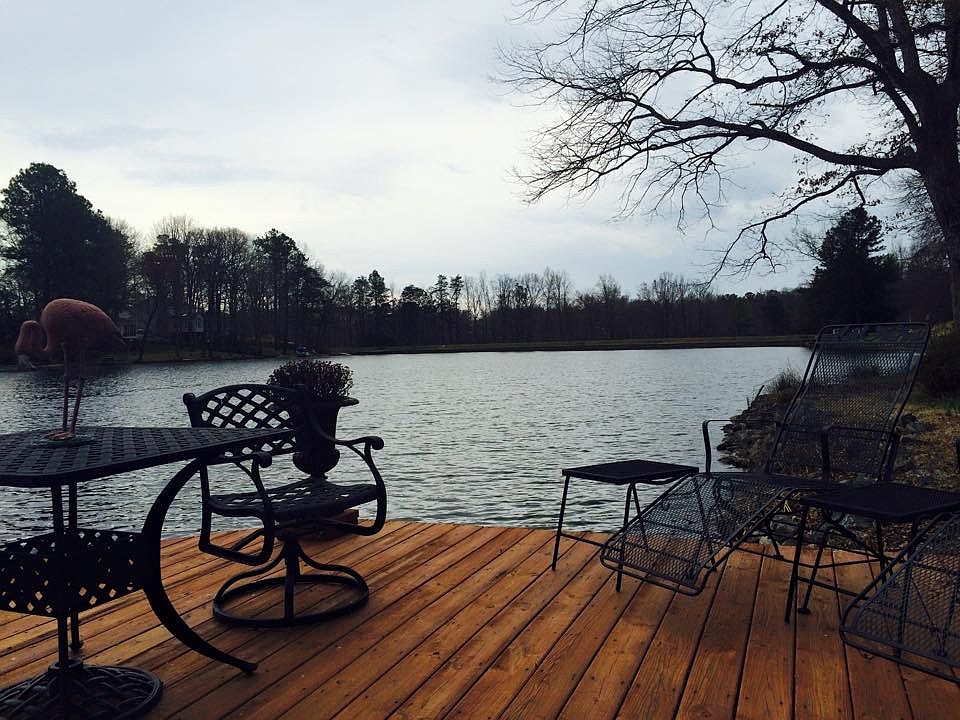 1st image of 2209 Lake Surrey Dr