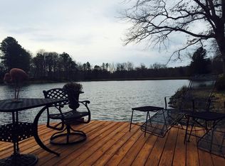 2209 Lake Surrey Dr, North Chesterfield, VA 23235