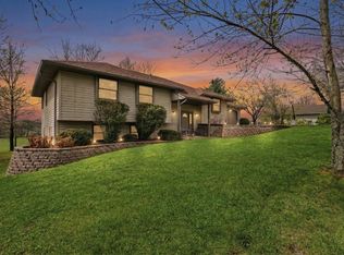 1013 Sassafras Street, Willow Springs, MO 65793