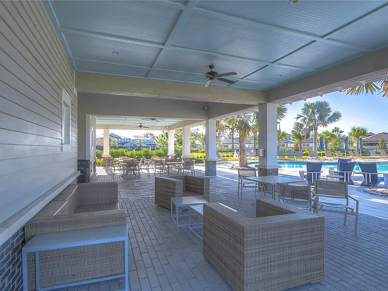 30600 Thunderbird Dr — Photo 42
