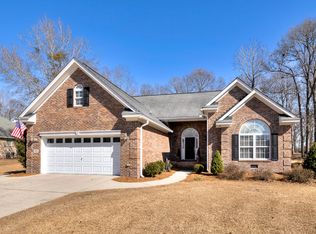 52 Ridge Lake Dr, Manning, SC 29102