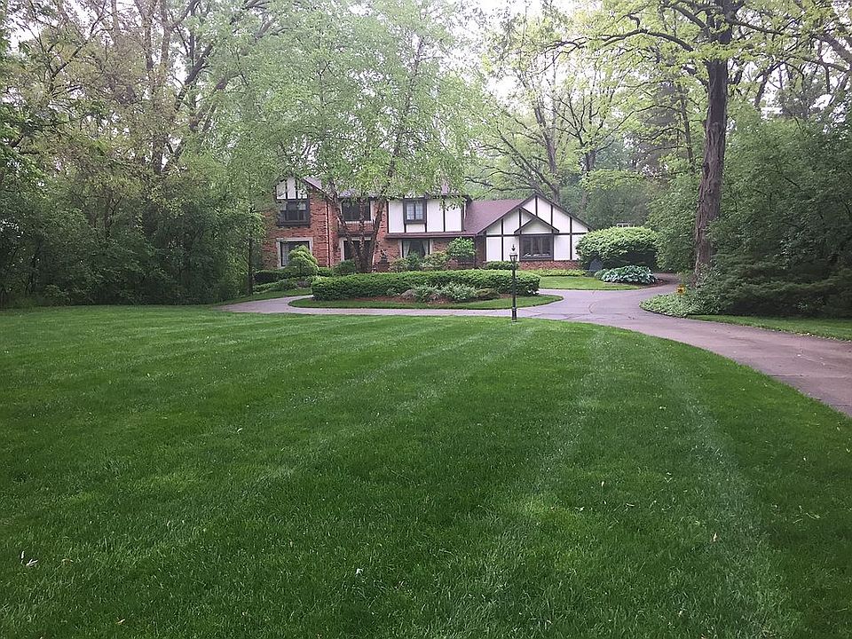 1st image of 847 Great Oaks Dr