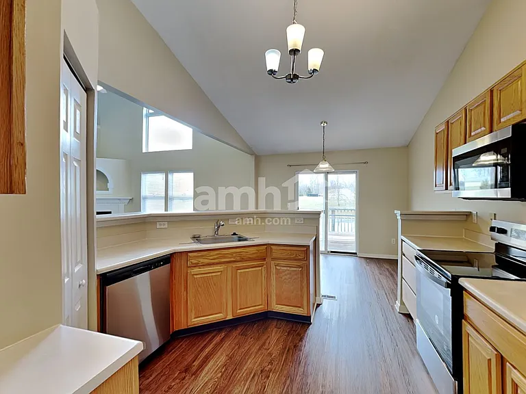 103 Spring Brook Ct — Photo 3