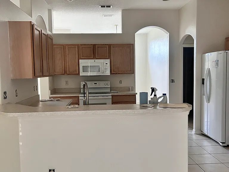 51 Randolph Dr — Photo 10