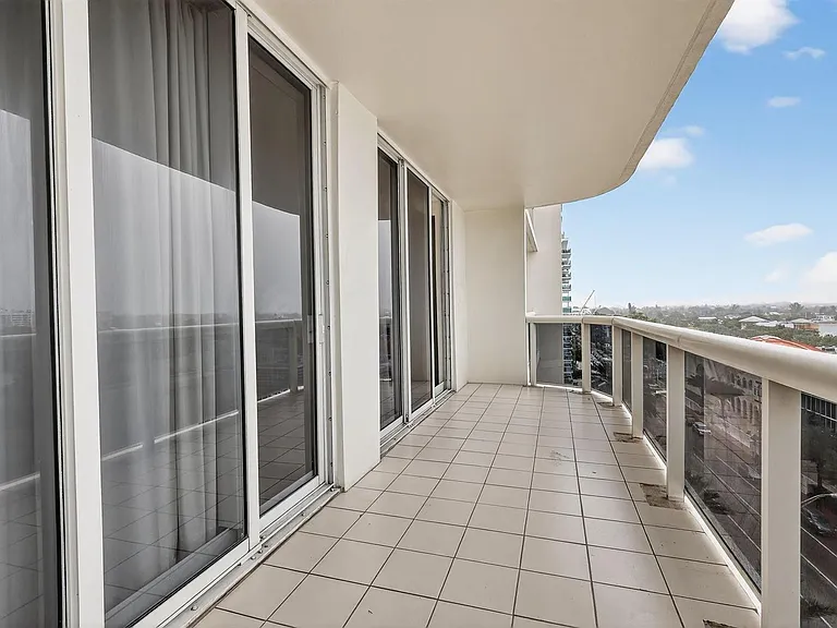 9595 Collins Ave #N-8F — Photo 40