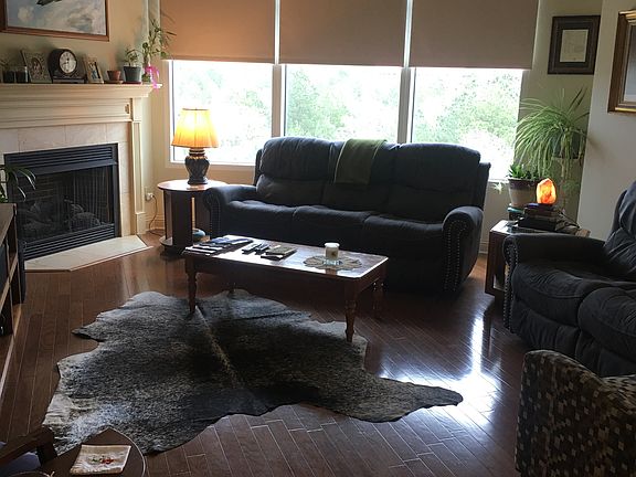 Living area. 