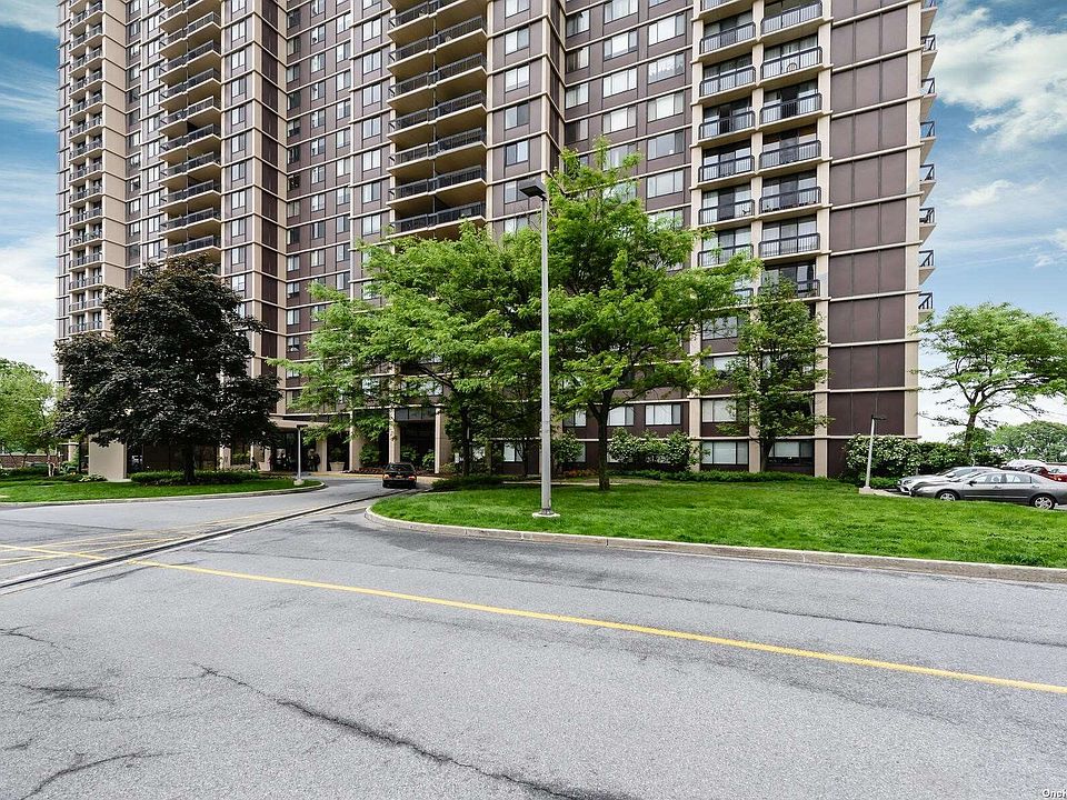 North Shore Towers - 27010 Grand Central Pkwy Floral Park NY | Zillow