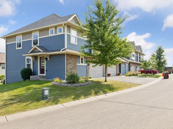 9773 5th Street Ln N, Lake Elmo, MN 55042