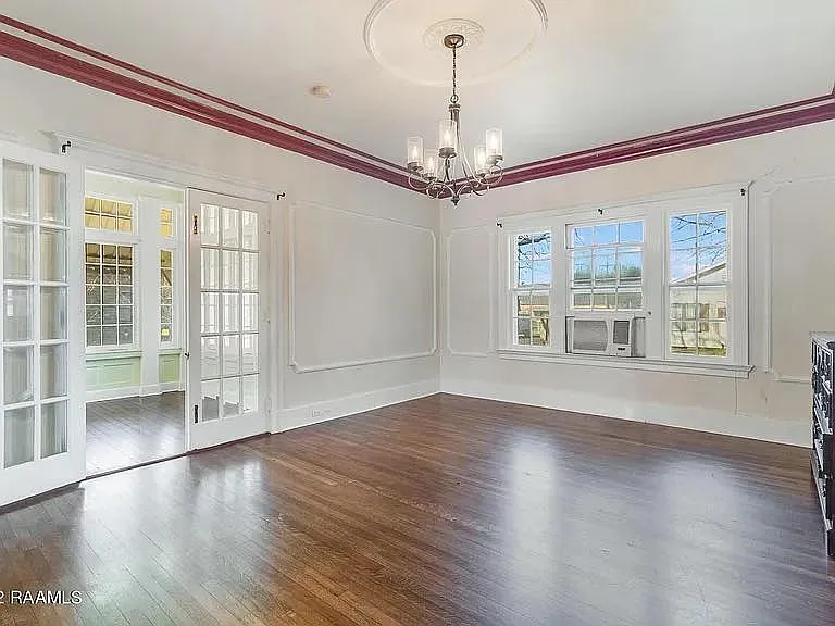 232 S Liberty St — Photo 14