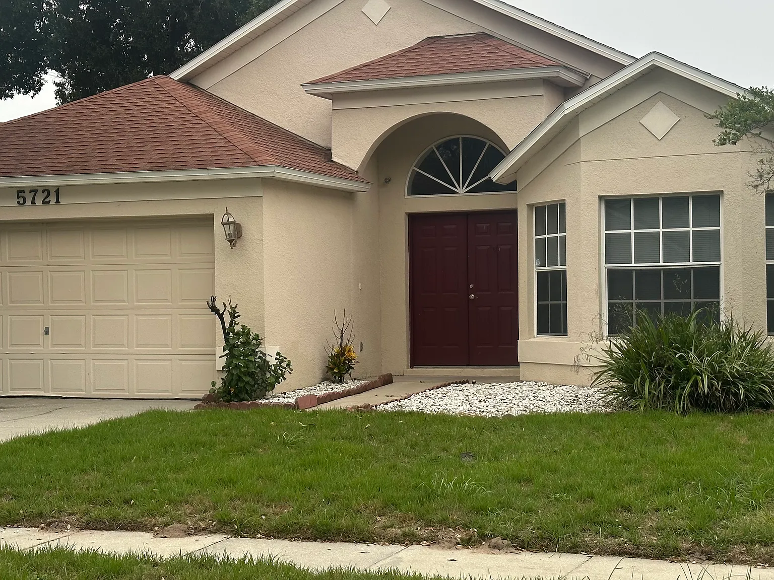 3 bed, 1567 sqft, $2,275 — Photo 1