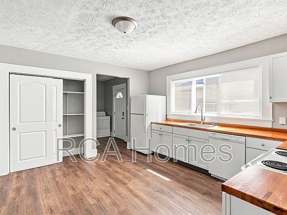 4th image of 1036 Nelson Ave
