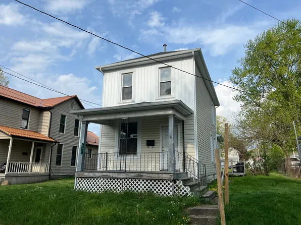 447 Spangler Dr, Zanesville, OH 43701