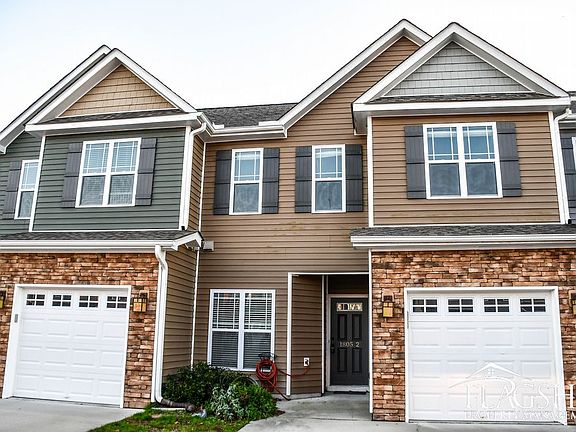 5th image of 1805-2 Fox Den Way