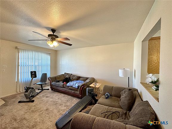 4th image of 2704 Seabiscuit Dr