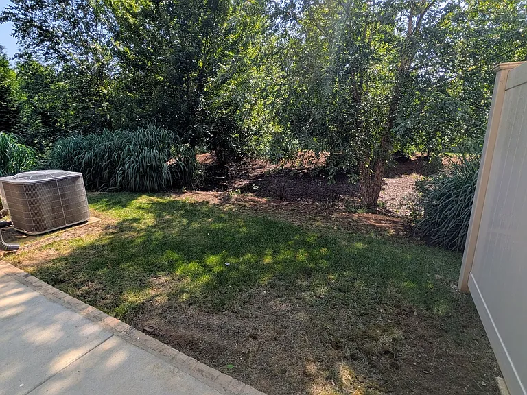 555 Gresham Ln #4A — Photo 14