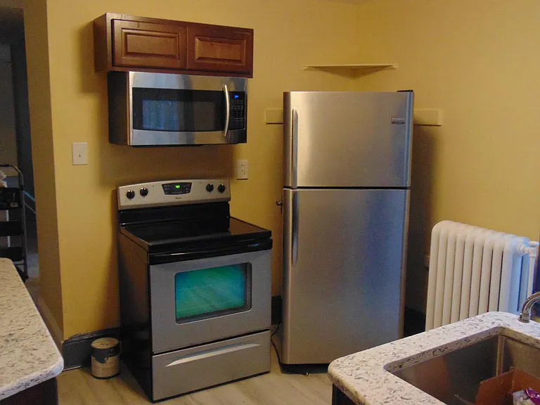 305 Gay St — Photo 12