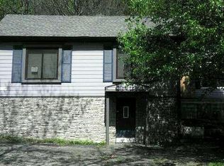 6916 Cleves Warsaw Pike, Cincinnati, OH 45233