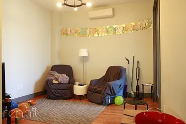 Rented by Rennit Inc.