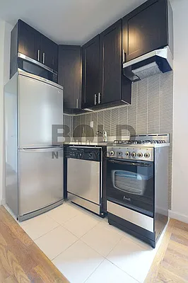 Rented by Bold New York | media 8