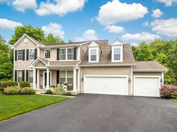 7617 Pleasant Colony Ct, Lewis Center, OH 43035