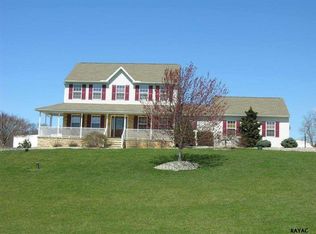 4251 Sycamore Ln, Red Lion, PA 17356